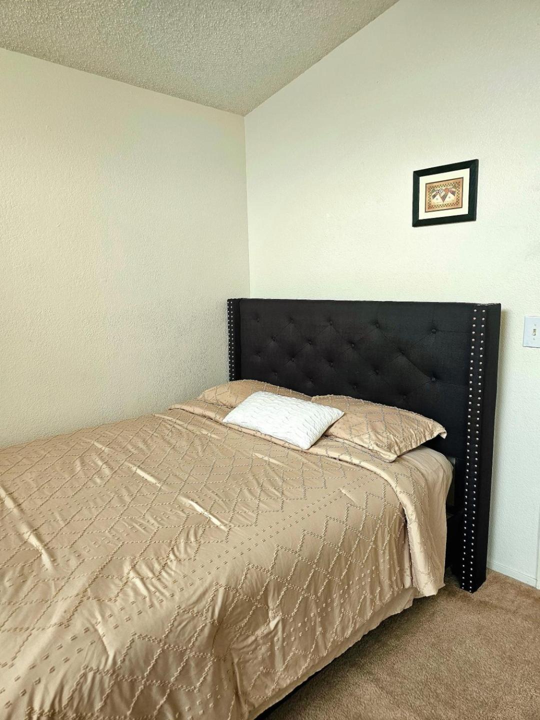 Nice Private Room In A House Close To Red Rock & Las Vegas Strip Zewnętrze zdjęcie